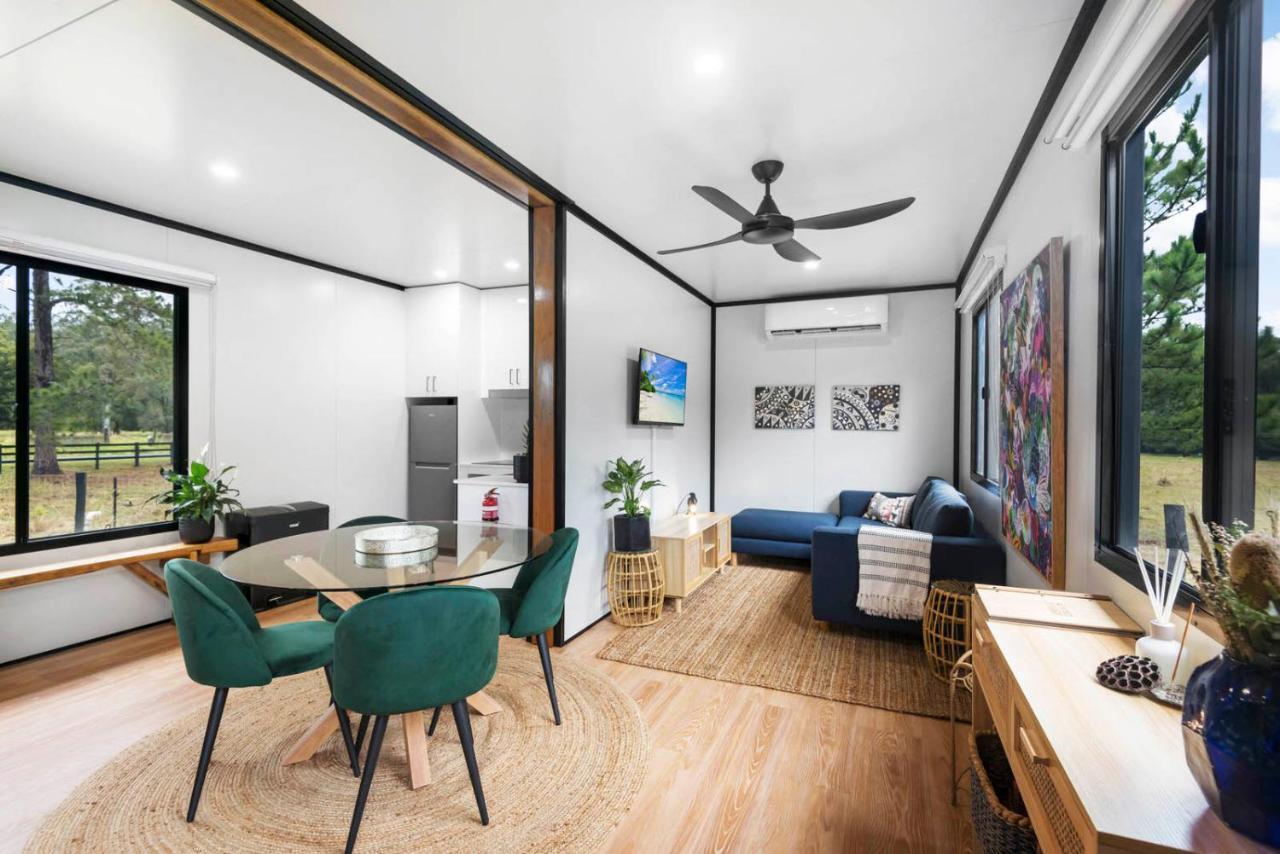 Contained In Nimbin Accommodation エクステリア 写真
